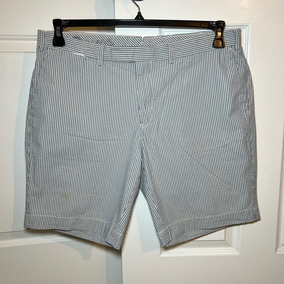 Polo by Ralph Lauren Suffield Fit Seersucker Shorts 9” Inseam - Picture 1 of 9